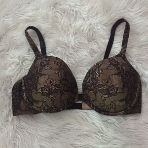 Lilyette Plus Size 40 D Black Lace Bra